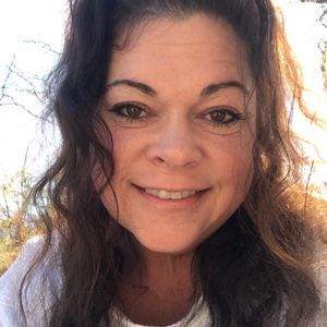 Meet your Posher, Kandy